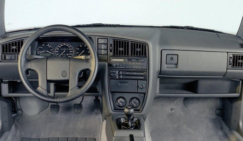 VW Corrado салон