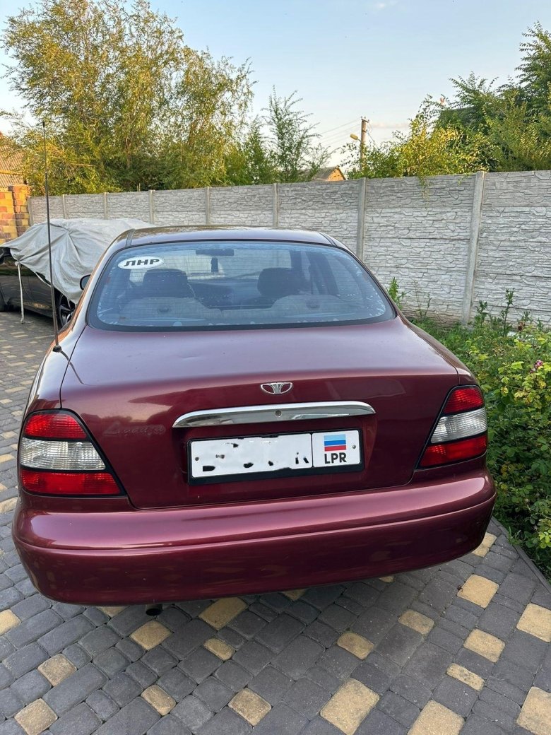 Митсубиси Каризма 1996 года