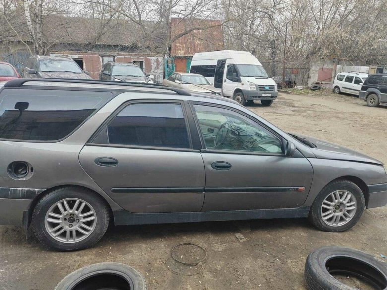 Рено лагуна универсал 1997 года