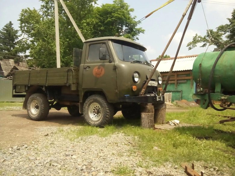 УАЗ головастик 3303