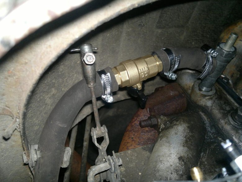 402 Двигатель УАЗ кран на печку