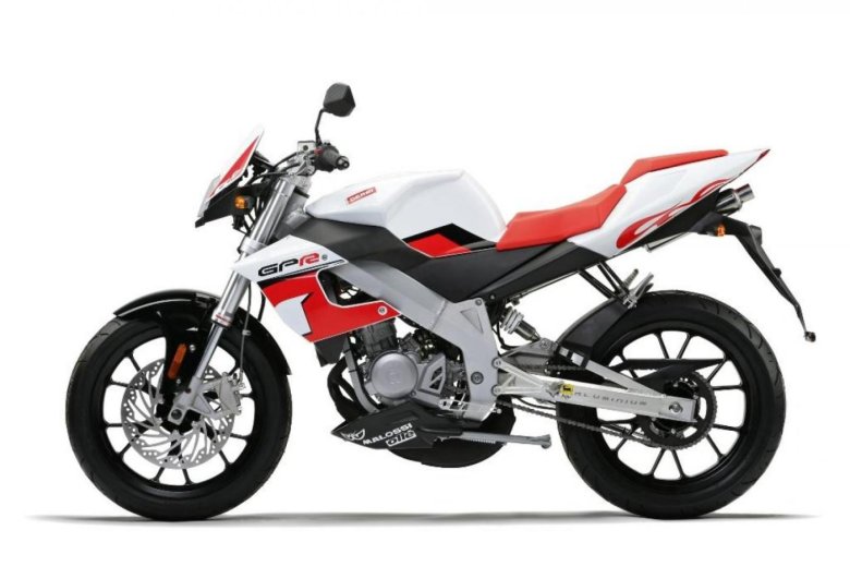Мотоцикл derbi GPR 125