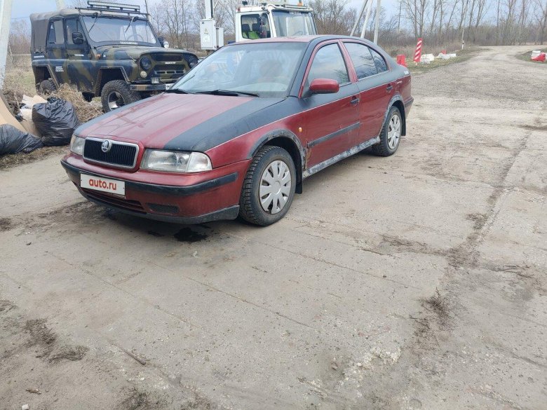Шкода Октавия 1998