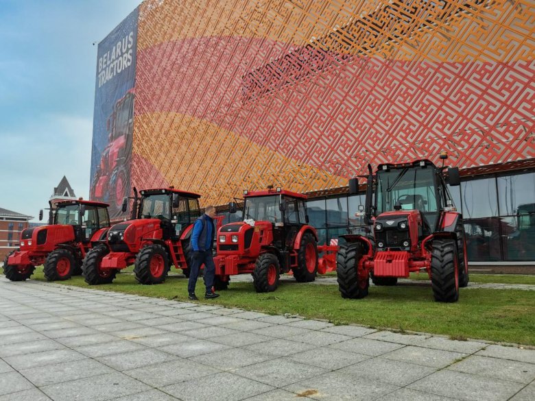 Беспилотный трактор МТЗ Belarus-а3523і