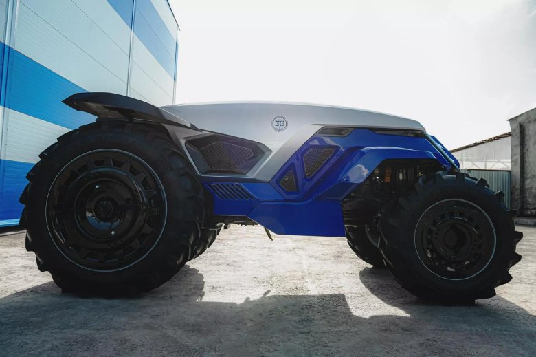 Беспилотный трактор