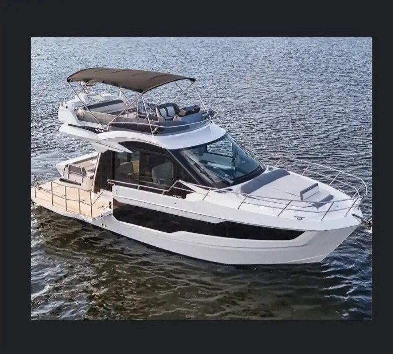 Galeon 400 Fly