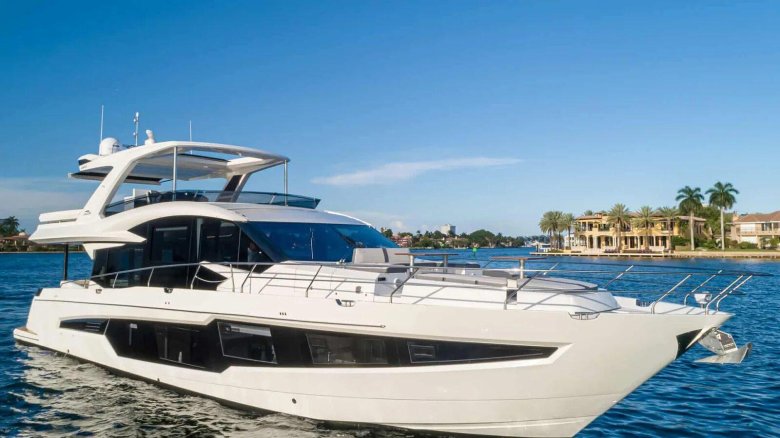 Galeon 680 Fly