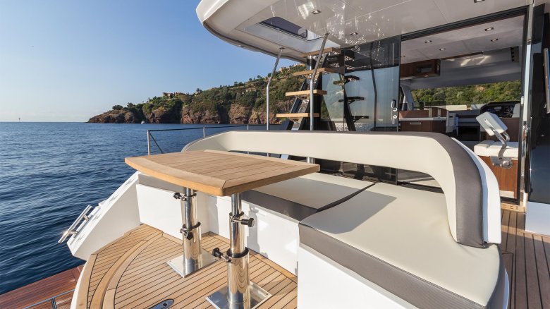 Galeon 500 Fly