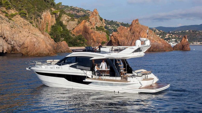 Galeon 500 Fly