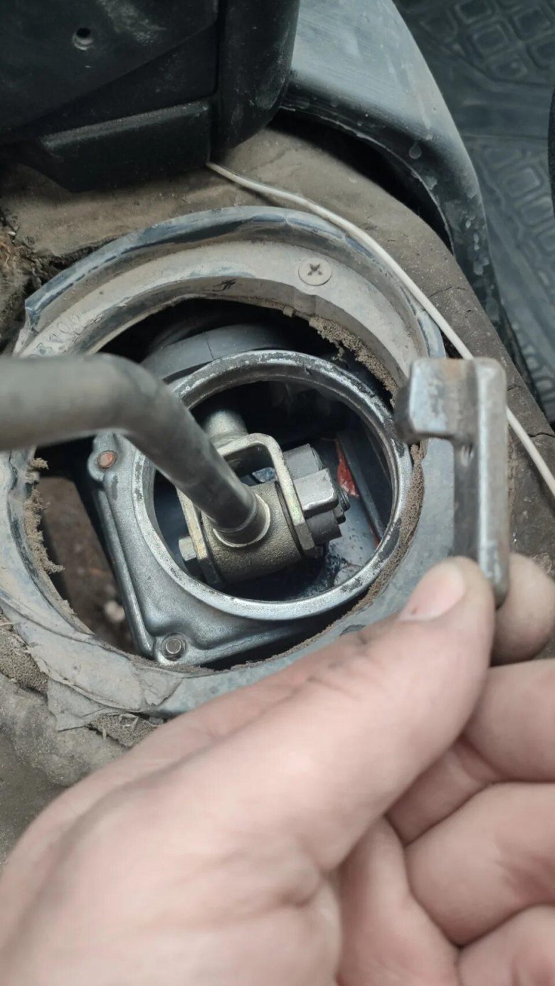 Пыльник КПП Нива Шевроле