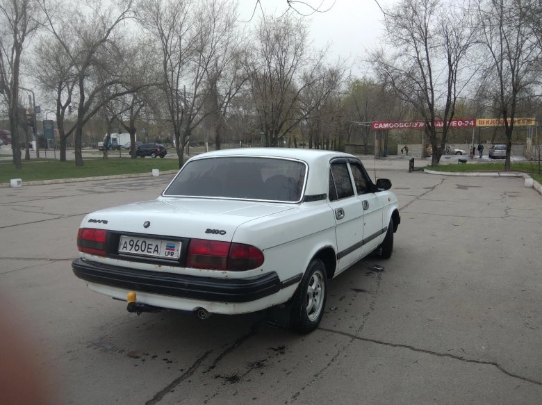 ГАЗ 3110 1998 года