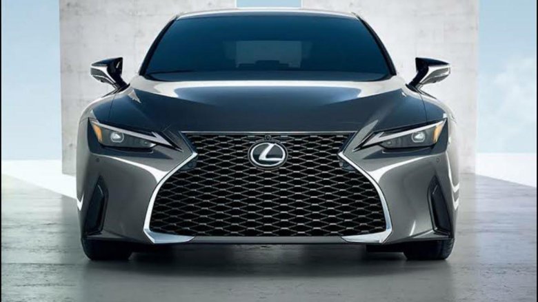 Lexus is 250 2021