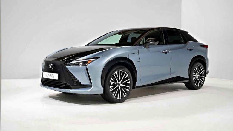 Lexus RZ 450e