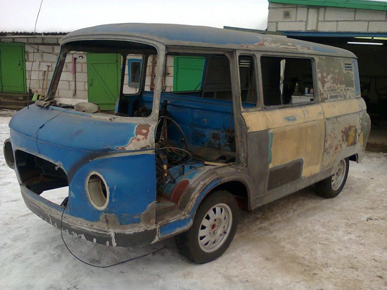 Barkas b1000