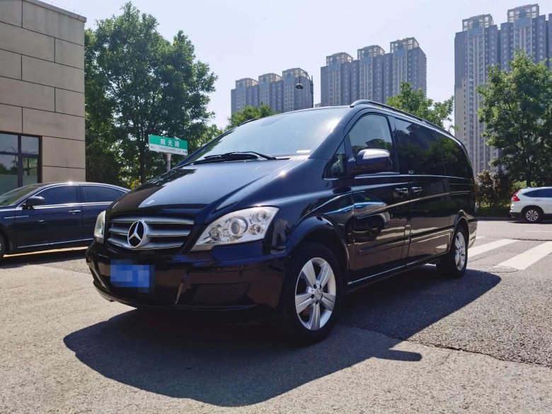 Mercedes benz v клас