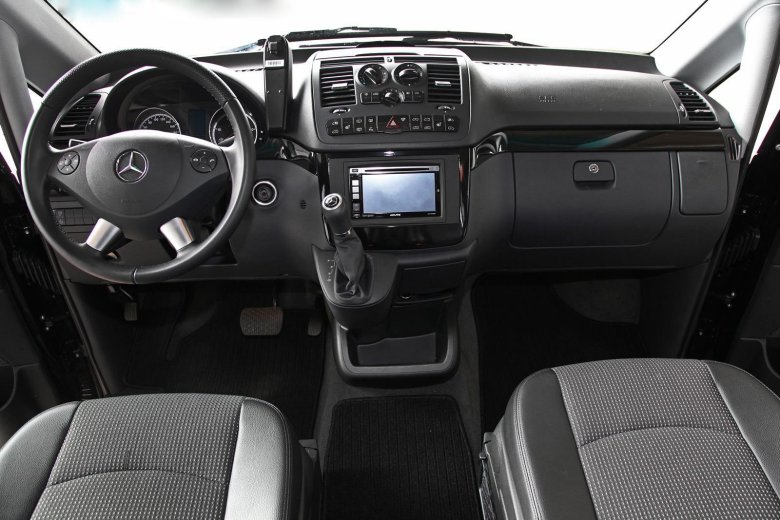 Mercedes-Benz Viano w639 салон