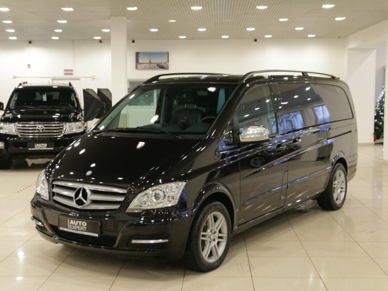 Мерседес Виано 2011