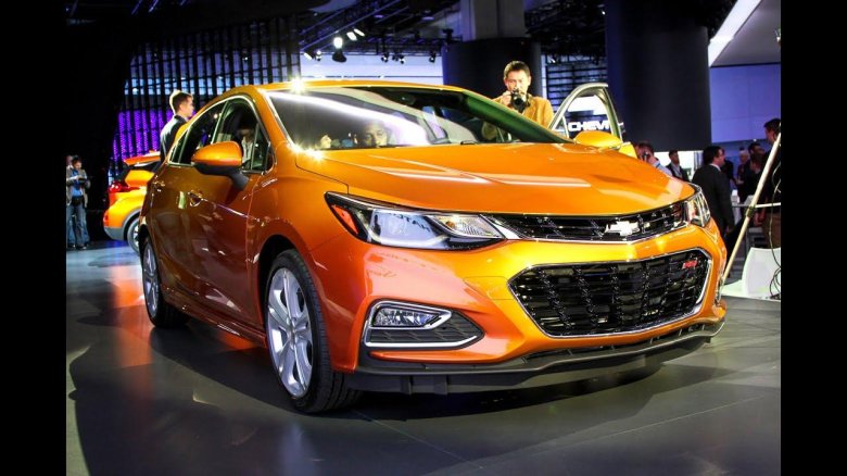 Шевроле Круз 2016