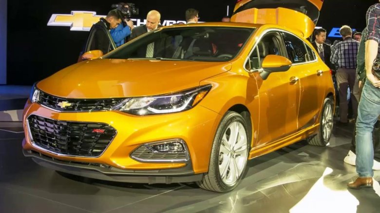 Chevrolet Cruze 2017 хэтчбек