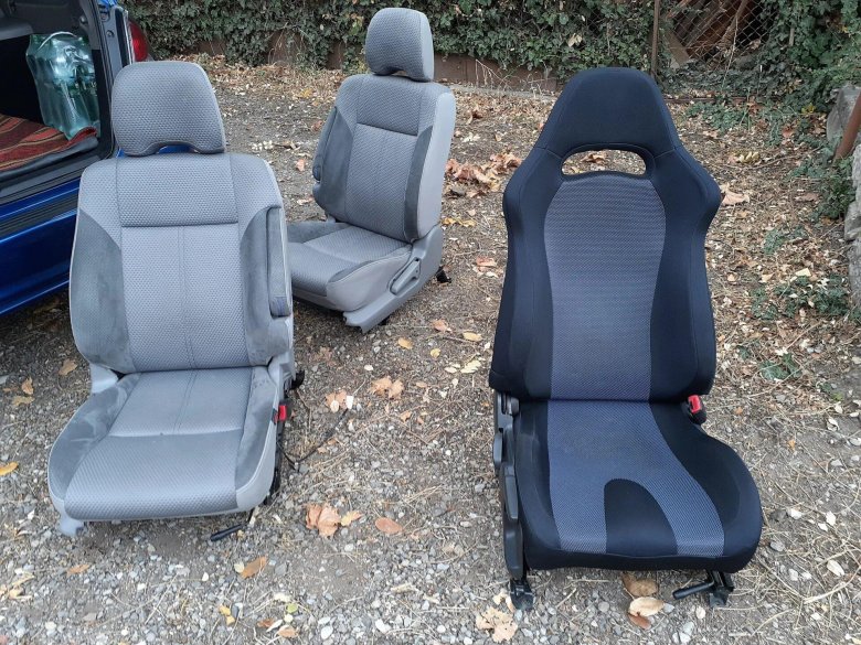 Передние сиденья субару импреза gh8