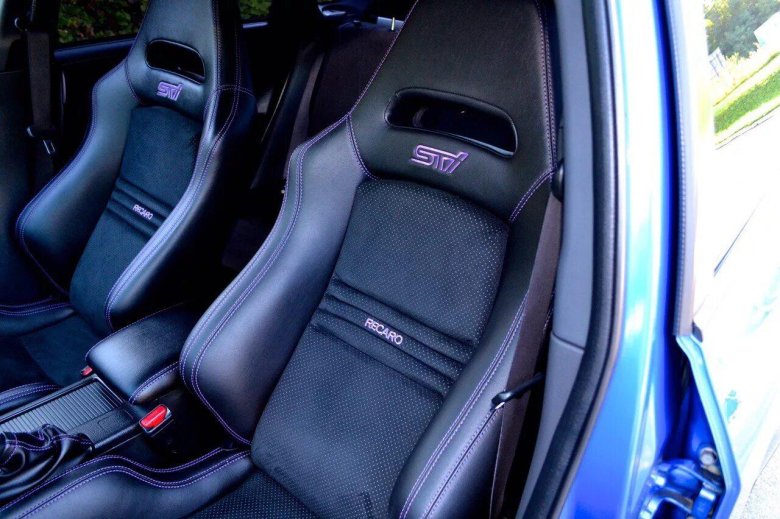 Сиденья Субару Импреза WRX STI