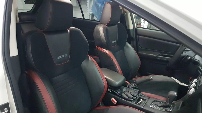 Сидения STI SJ