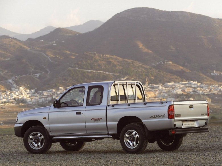 Mazda b2500 1999