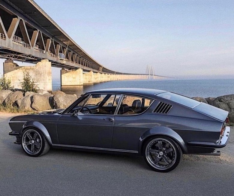 Ауди 100 Coupe s gt