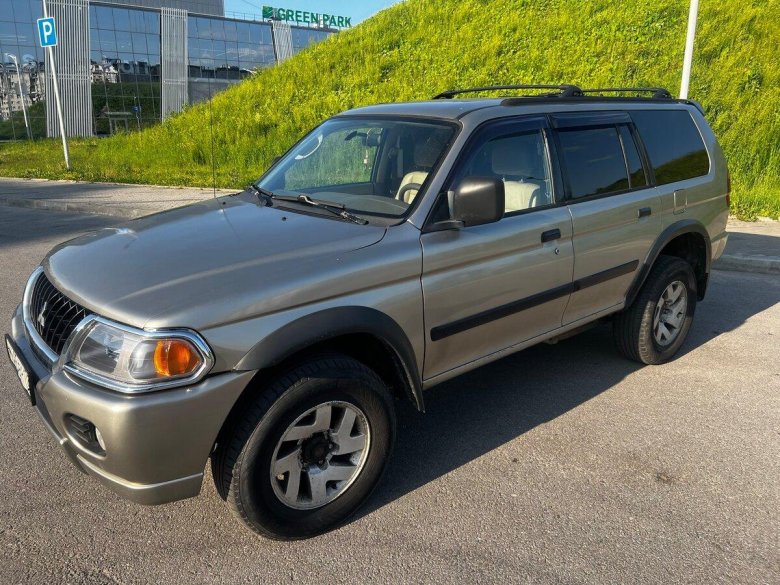 Mitsubishi pajero sport i (1998-2008)