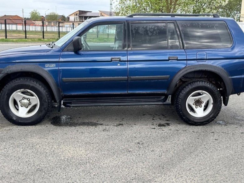 Mitsubishi pajero sport 1 поколение