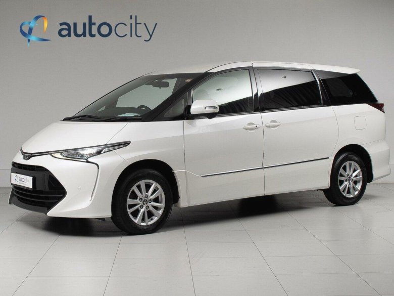 Тойота эстима 2018 год