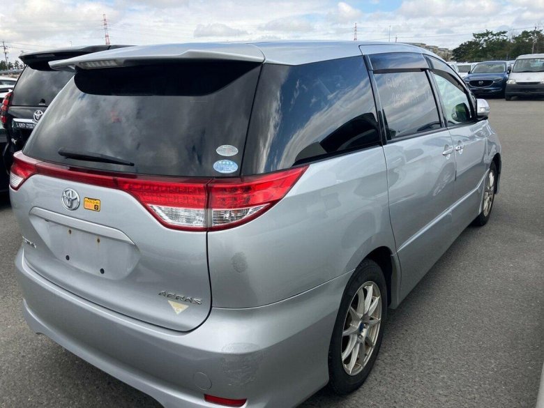 Тойота Эстима 2009