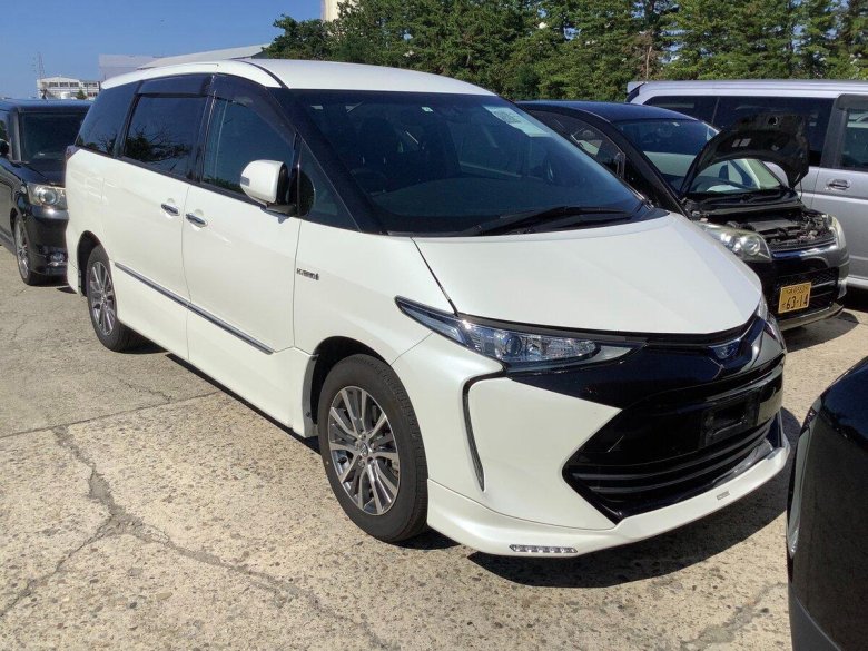 Тойота эстима гибрид 2019