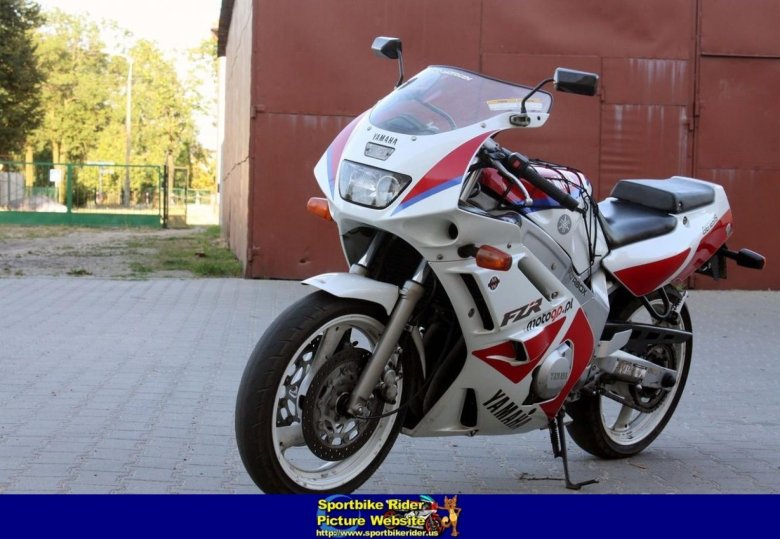 Yamaha FZR 600,1992