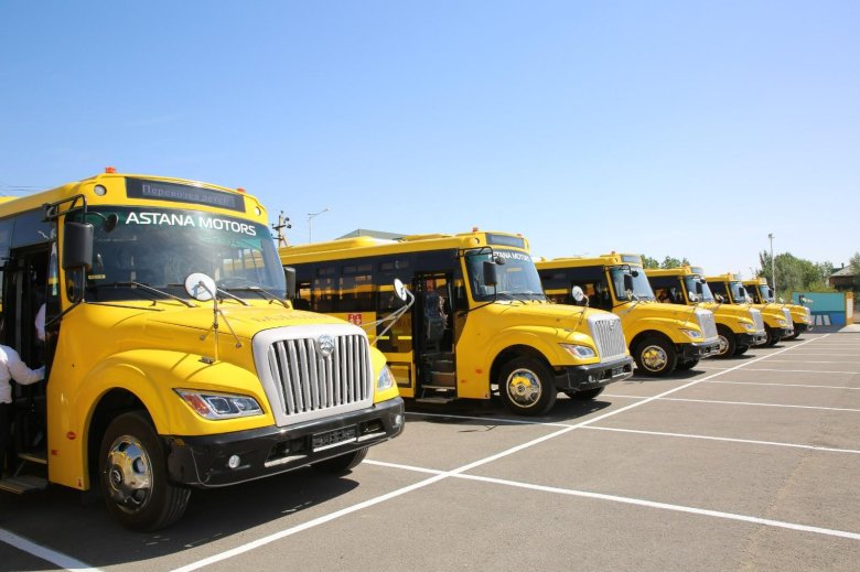 Школьный автобус