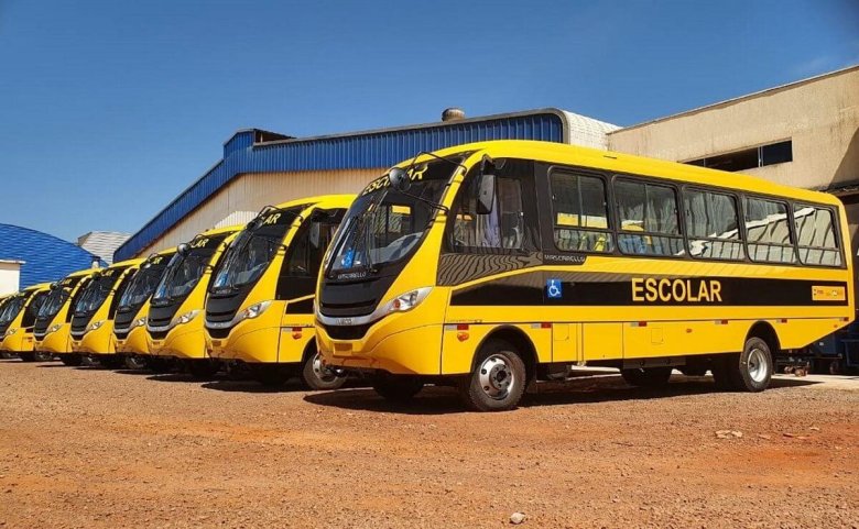 Ивеко школьный автобус