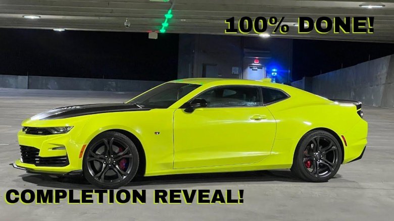 Смотреть Шевроле Камаро 2021