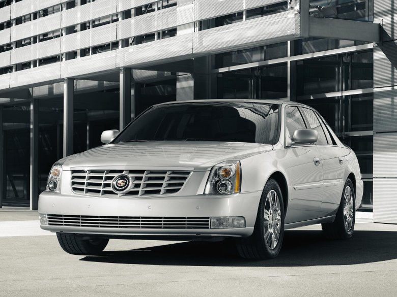 Cadillac DTS 2010