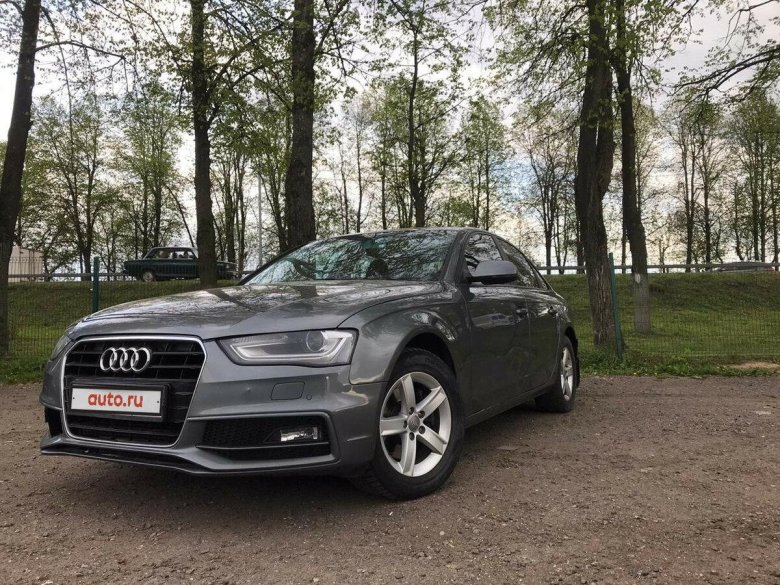 Ауди а4 серая