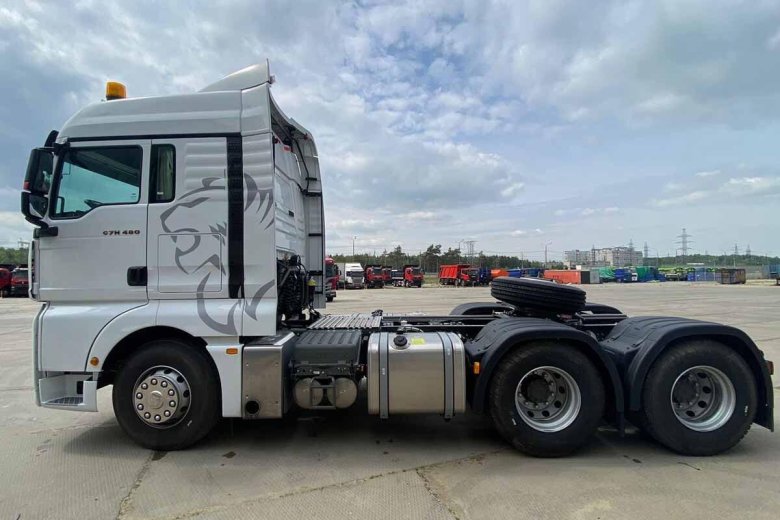 Седельный тягач Sitrak c7h Max