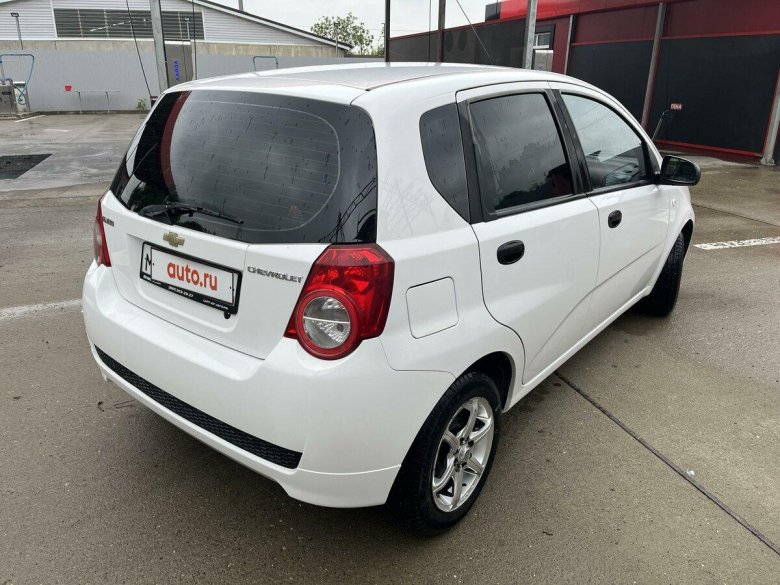 Шевроле Авео т250 хэтчбек