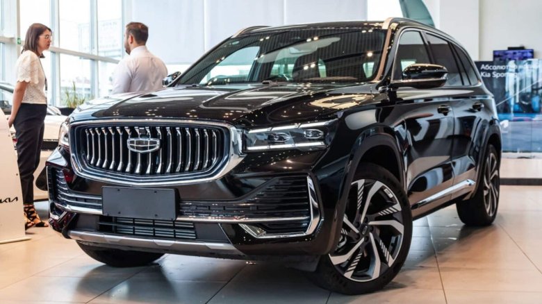 Джили монжаро черная