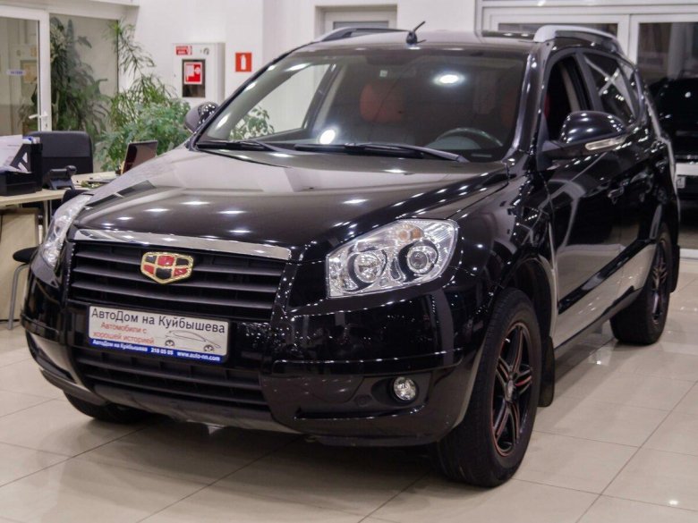 Geely Emgrand x7 внедорожник