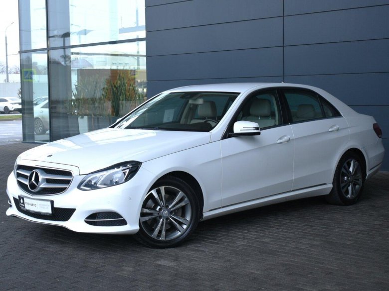 Мерседес е класс 2013