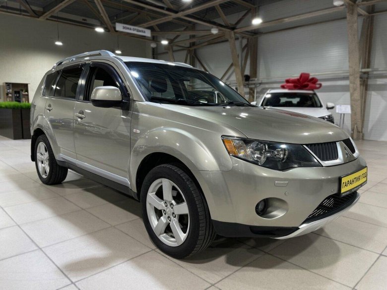 Mitsubishi Outlander 2.4 2008
