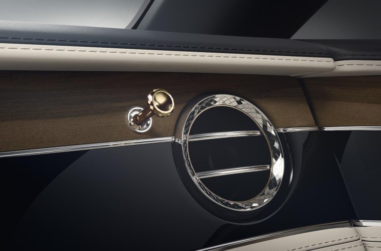 Bentley Flying Spur Mulliner 2023