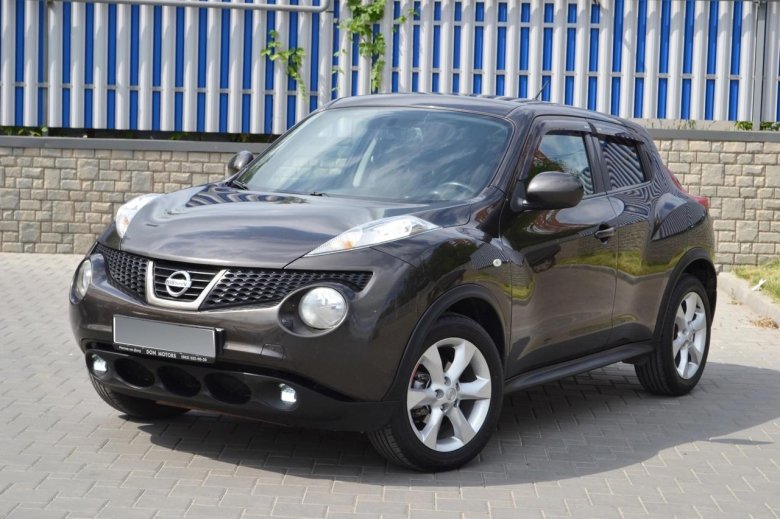 Ниссан жук 2013