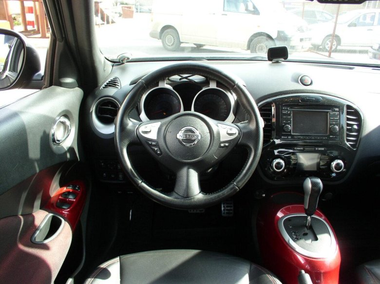 Nissan Juke 2012