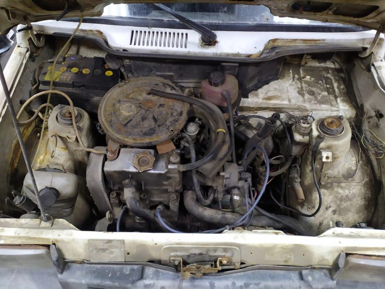 СЕАЗ 11113 под капот