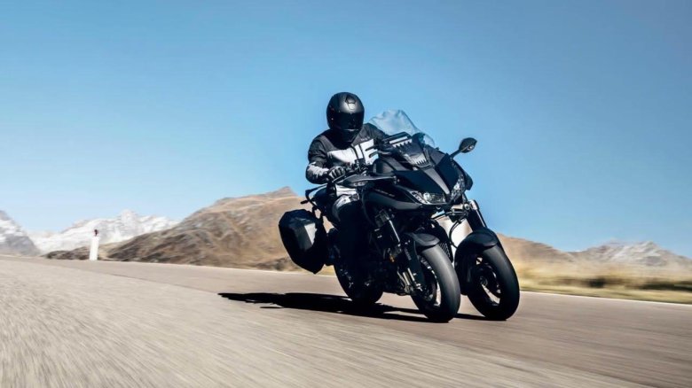 Yamaha Niken мотоцикл